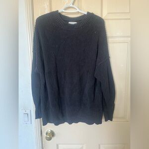 Women’s crew neck sweater